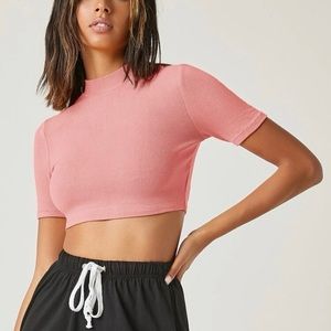 MAKE AN OFFER! Peachy pink crop top